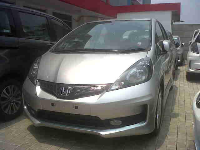 PROMO MENARIK HONDA NEW JAZZ 1.5