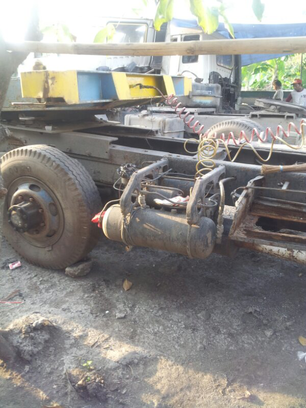 Jual truck 2nd kondisi sehat