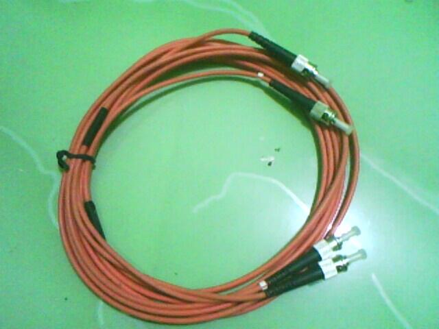 Kabel Patchcord STPC - STPC, Duplex, Multimode, 3 meter ( BANDUNG )