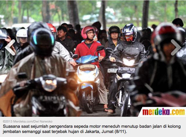 &#91;BIKERS JANGAN BIKIN MALU&#93; BELI MOTOR BISA, BELI JAS UJAN GAK BISA?