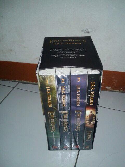 Novel Bekas Lord Of The Ring terjual wts jual buku novel lord of the rings eragon Novel Bekas Lord Of The Ring terjual wts jual buku novel lord of the rings eragon