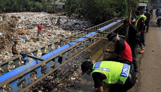 Sungai Citarum dinobatkan sebagai sungai paling kotor sedunia