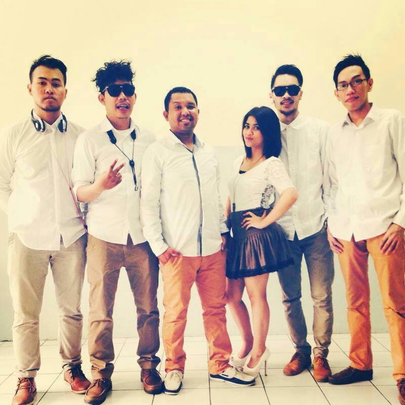Undang RhythmOfSixElement (R.O.S.E) di acara special kalian.. Dijamiin memuaskan :)