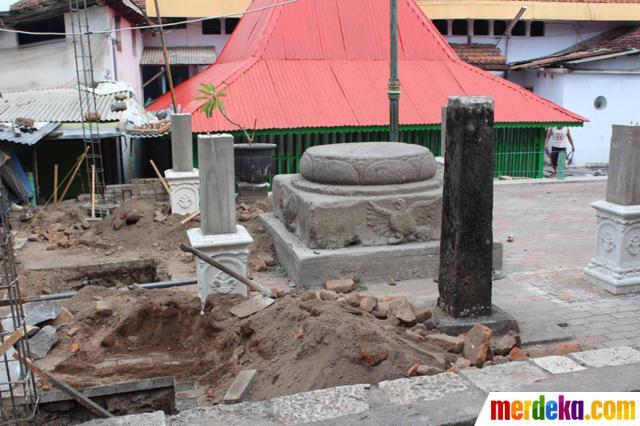 setelah situs trowulan terusik sekarang situs Setono Gedong untuk perluasan mesjid