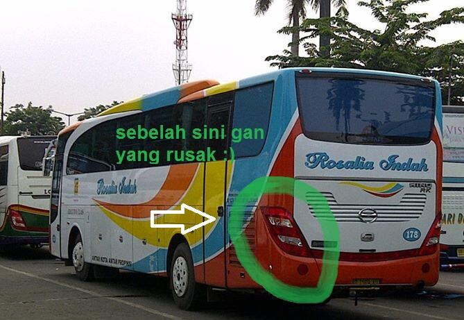 Kekunci Di Toilet Bus adalah hal yang paling..... #RealBro