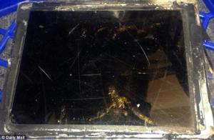 Baru dirilis iPad Air terbakar!