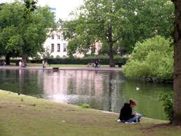 Jalan - jalan Regent’s Park London nyok...