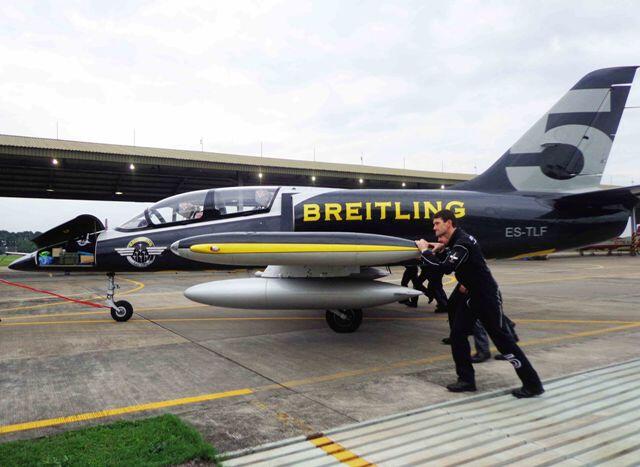 Cerita Ane tentang Breitling Jet Team yang Mampir ke Jogja...