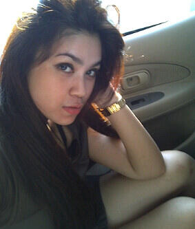 SISI LAIN DARI &quot;GEMERLAP&quot; DUNIA MODEL ! !&quot;