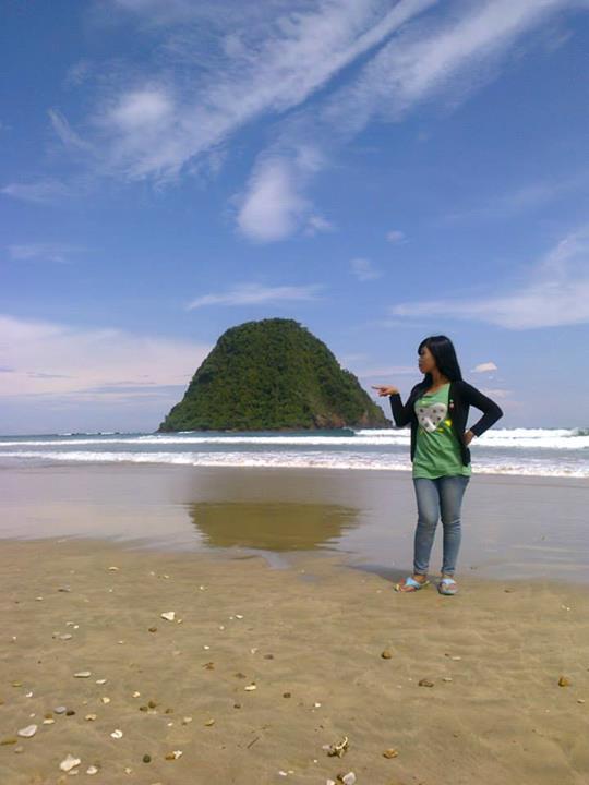 Eksotisme Pantai di Banyuwangi