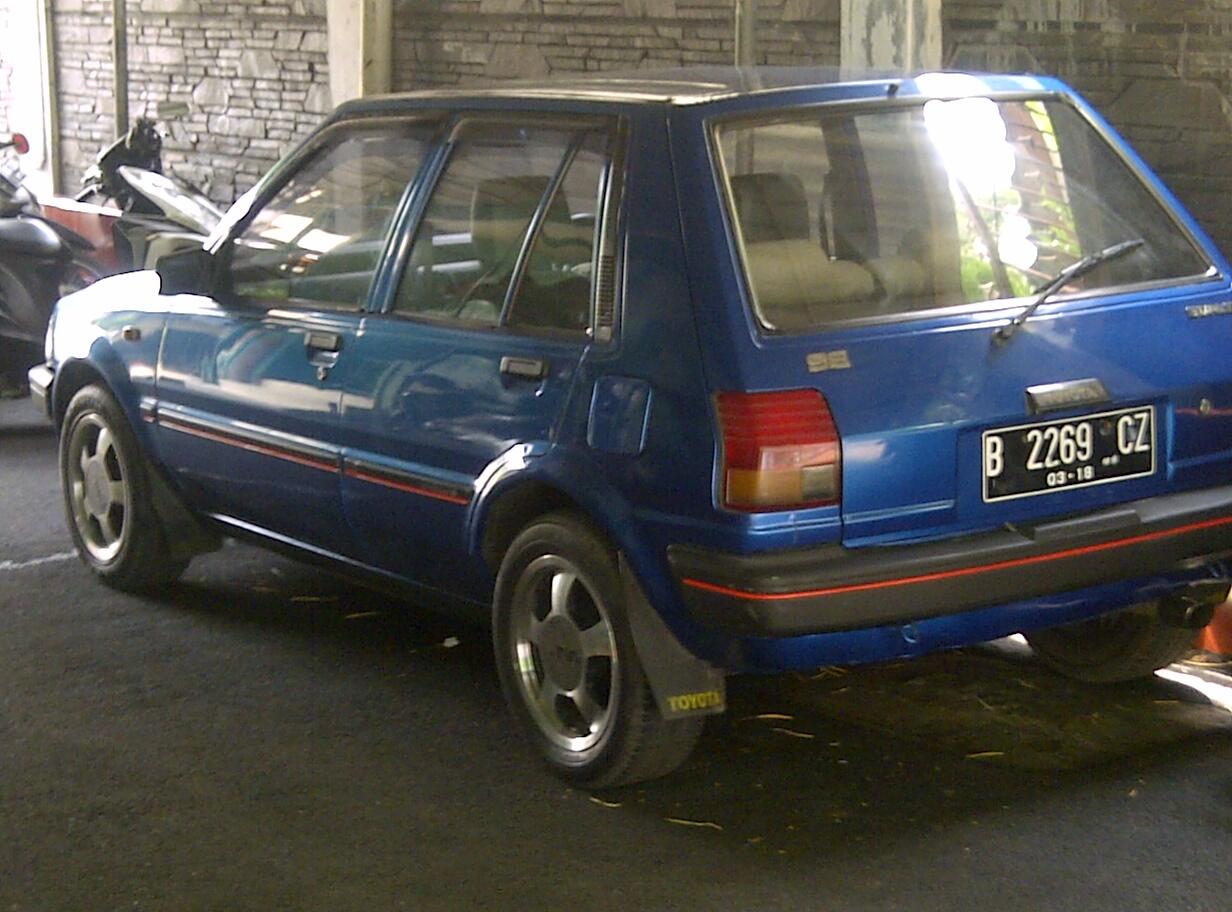 toyota starlet se 1,3"87