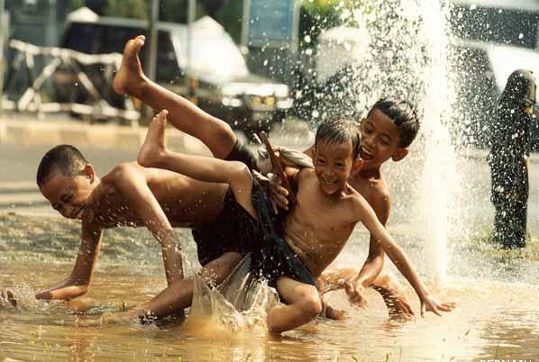 {KALEIDOSKOP} ..::KUMPULAN SEMUA CERITA MASA LALU::.. &#91;YANG MAU NOSTALGILA MASUK&#93;