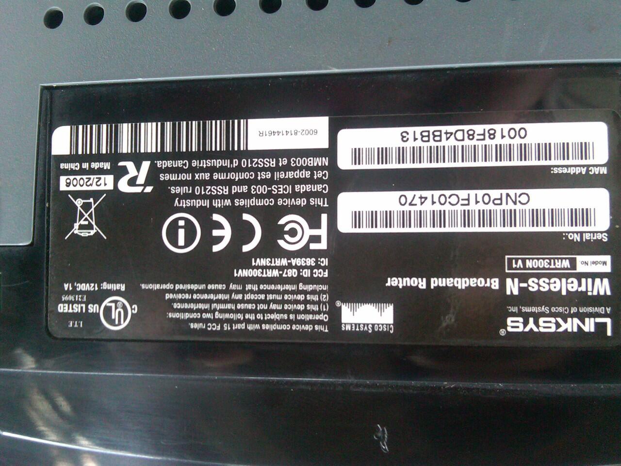 AP Cisco-Linksys WRT300N Wireless-N Broadband Router Solo Murah