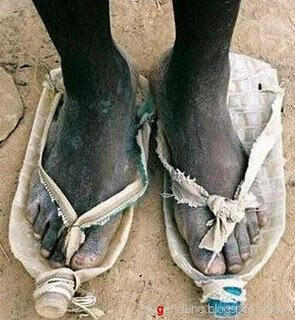 SANDAL-SANDAL UNIK