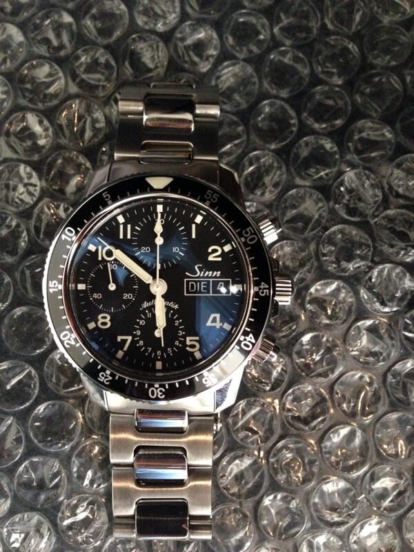 SIN 103 ST SA CLASSIC PILOT AUTOMATIC CHRONOGRAPH