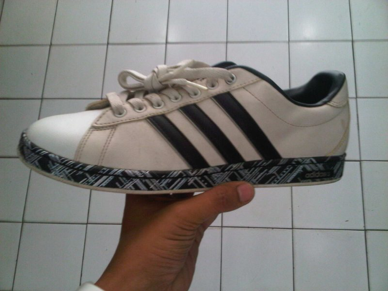 adidas derby II tattoo size 43