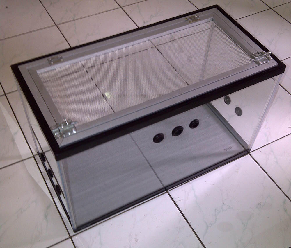 Terjual Kandang, Terrarium, Aquarium Khusus Untuk Reptil ( GEX