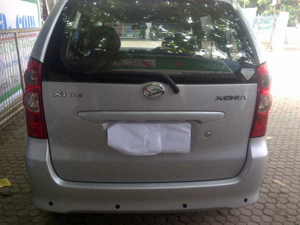 Xenia XI 1300 th 2011 Silver Murah,Muluzz,Service Record Resmi Jaminan Mutu