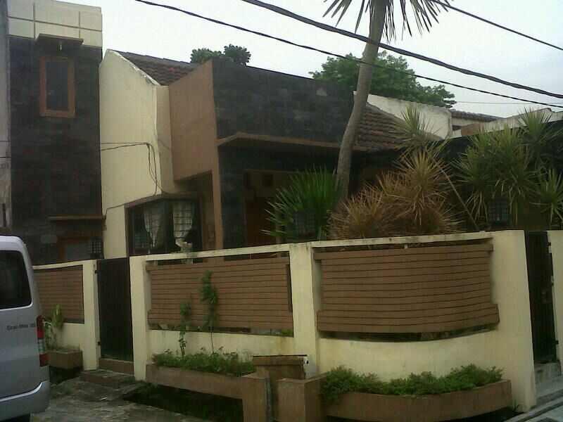 Rumah Griya Ciledug Bebas Banjir
