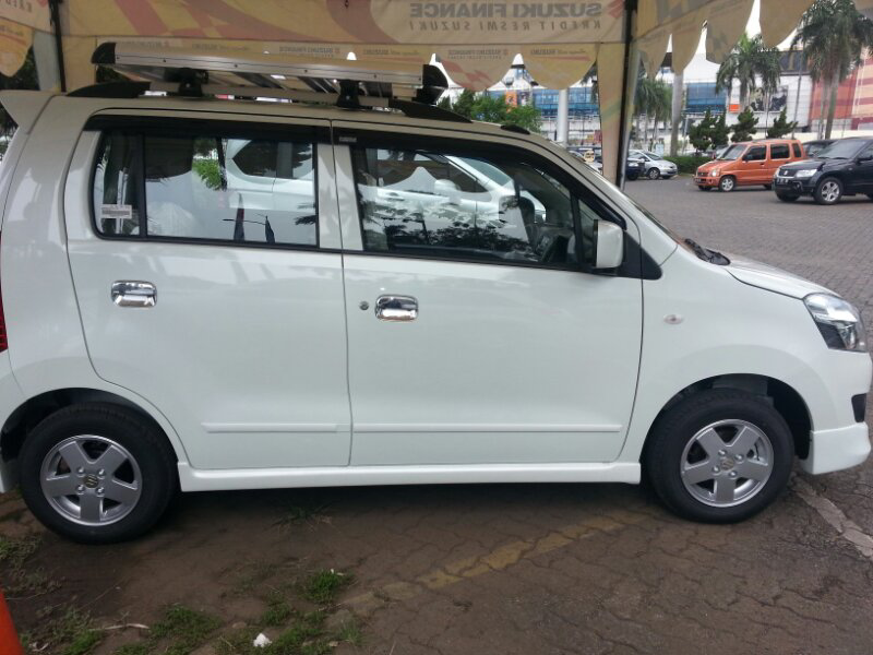 karimun wagon R REDY STOCK dan banyak hadiah yang menarik di bulan ini