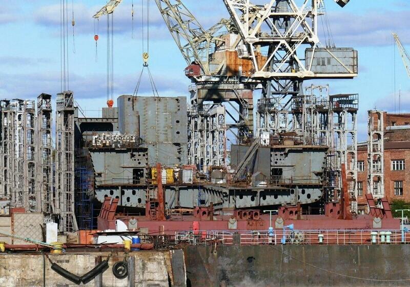 (Gambar) Tahapan Produksi Kapal Induk Heli VLADIVOSTOCK, Russiya.
