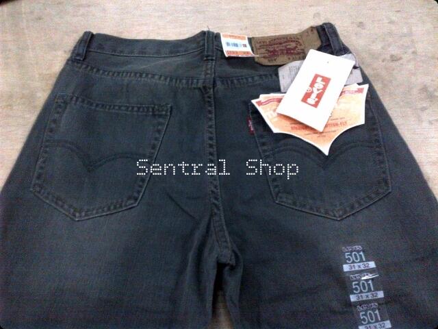 Terjual Celana  Jeans dan Baju LEVIS  100 Original Import 