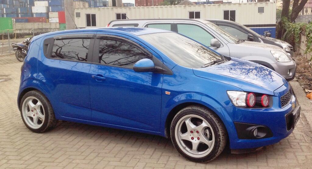 Chevrolet Aveo Sonic 2011 Holden TL Barina