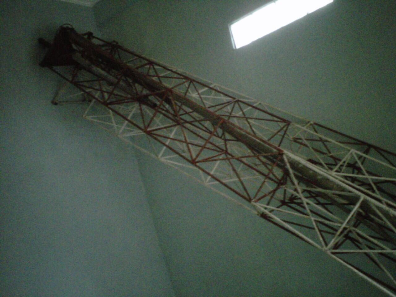 Tower triangle murah.. 5stik. posisi di solo.