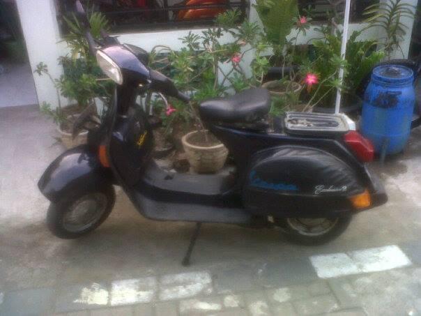 vespa exclusive 2 tahun 2000 semarang