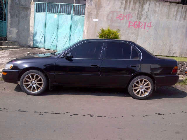 JUAL CEPAT.. GREAT COROLLA SEG 1.6 MT '92