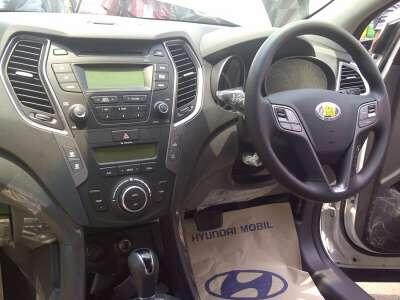 NEW SANTA FE DISKON BESAR,,DP RINGAN 0% FULL AKSESORIS