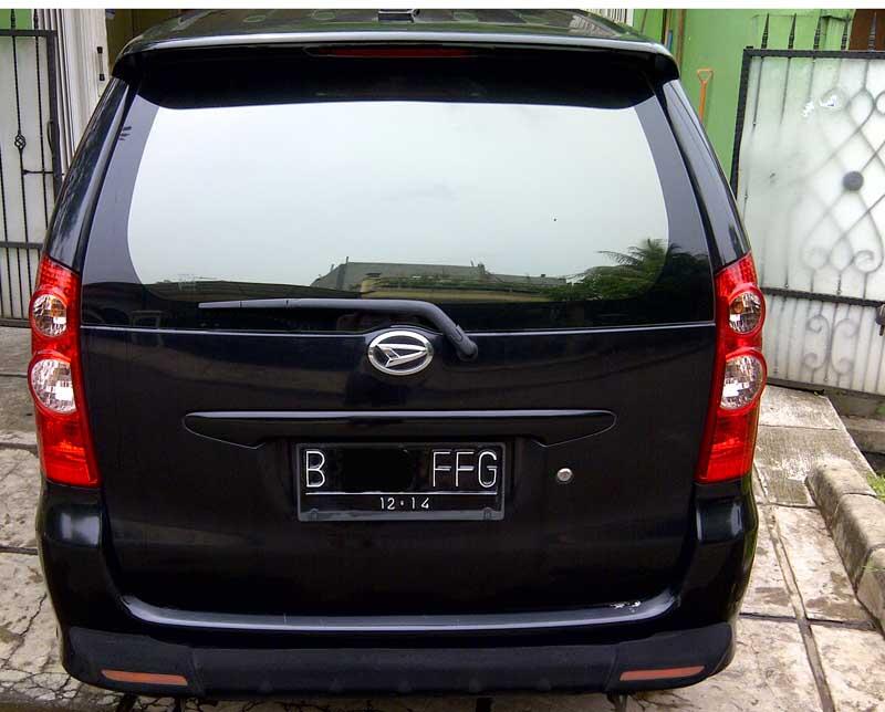 jual Xenia Li Vvti 1000cc Plat B + Bonus Paket Sq Audio ( Sound Sistem )