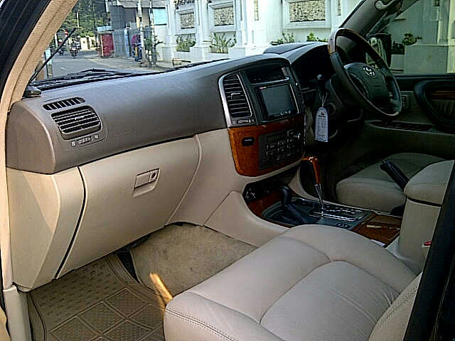 WTS: Toyota Cygnus VX470 Black Color mint condition