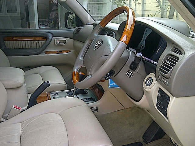 WTS: Toyota Cygnus VX470 Black Color mint condition