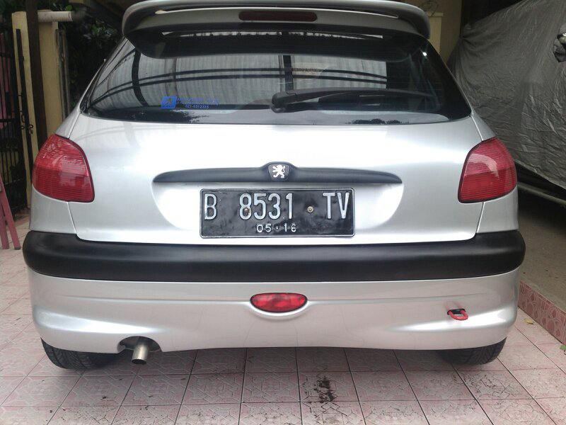 JUAL PEUGEOT 206 SPORTY M/T 2001 SPERTI BARU!!