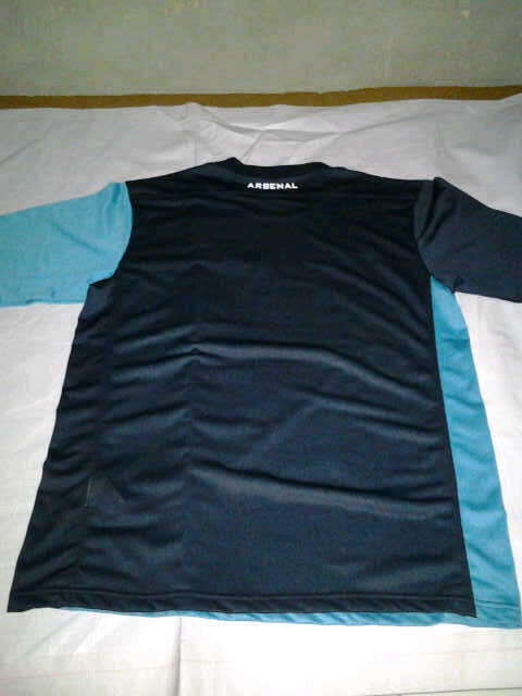 Lelang Jersey Arsenal Rare!! Gooners Masuk gan!!