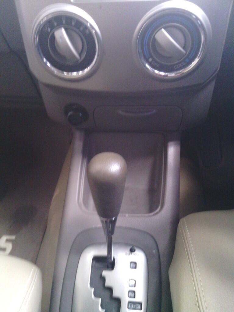 Dijual Daihatsu Terrios 2010 muluuusss terawatttt