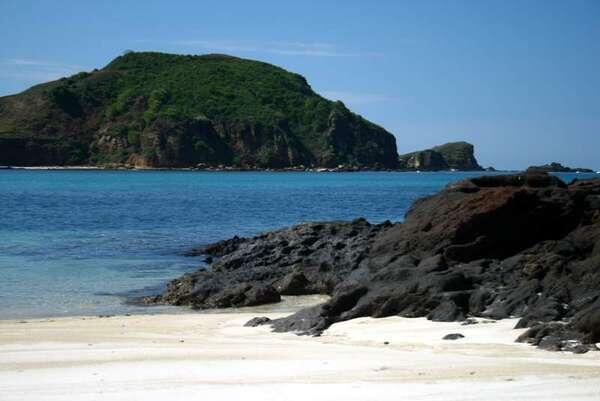 5 pantai yang wajib dikunjungi di pulau Lombok