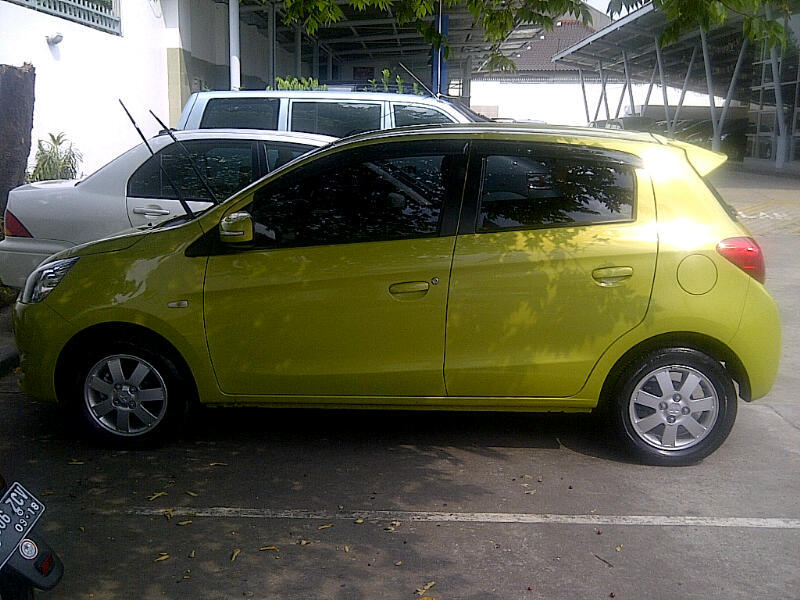 Mitsubishi Mirage Exceed hijau muda A/t 2012,mulus,siap pakai