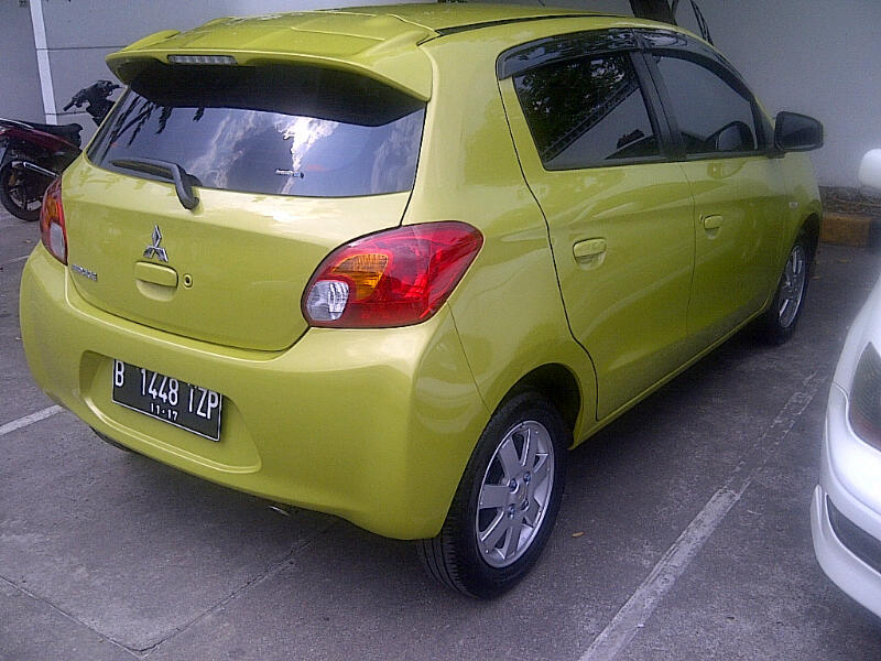 Mitsubishi Mirage Exceed hijau muda A/t 2012,mulus,siap pakai
