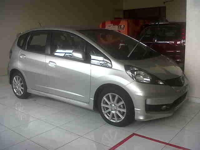 PENAWARAN MENARIK HONDA NEW JAZZ 1.5