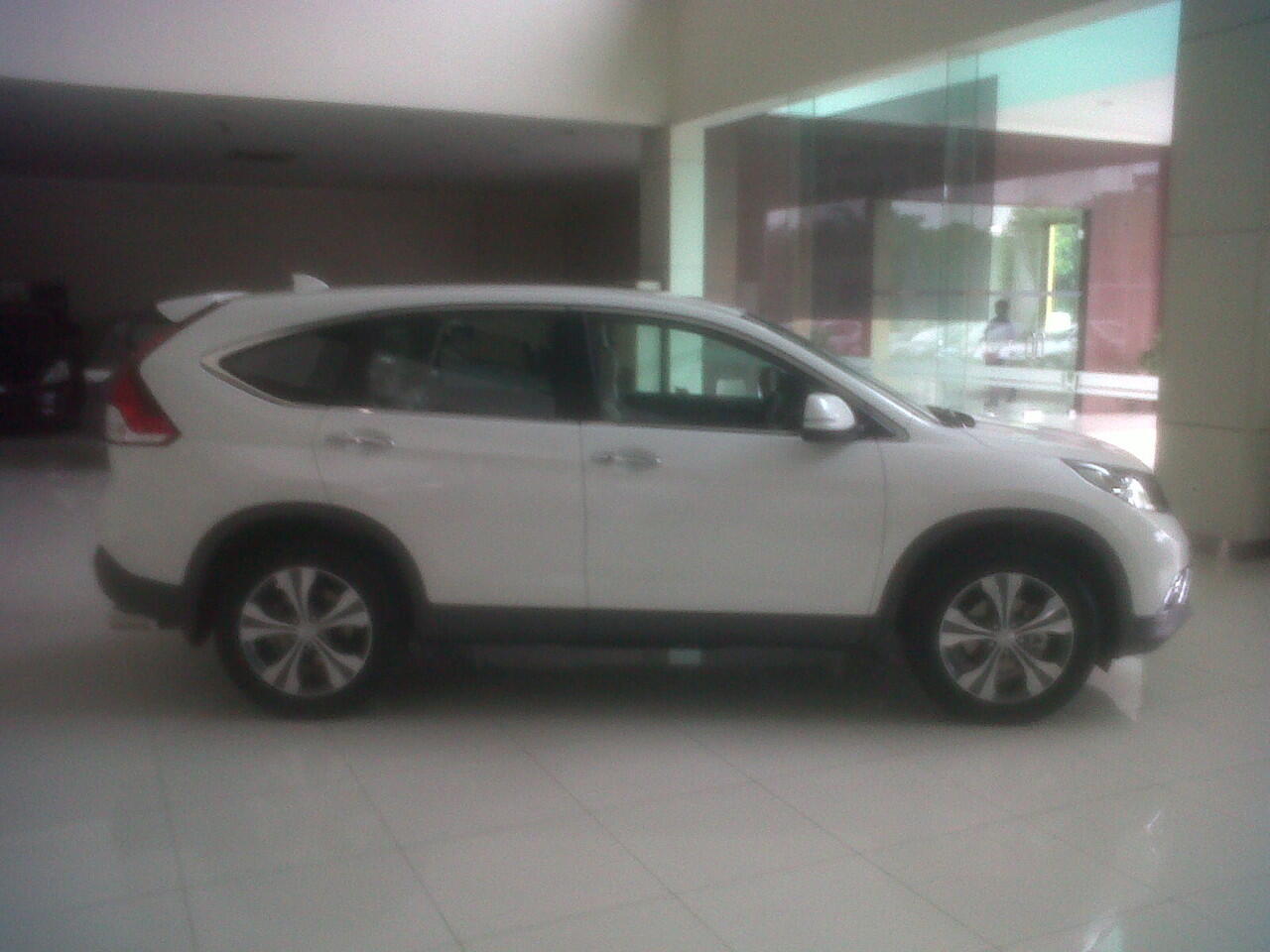 Honda CR-V 2.0,CR-V 2.4,CR-V Prestige ready,gratis v-kool