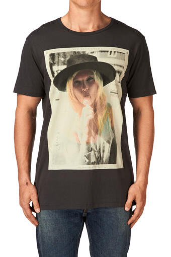 GLOBE and VANS ORIGINAL APPAREL
