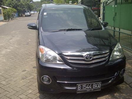 Toyota Avanza S At 1.5 Hitam 2010 Istimewa