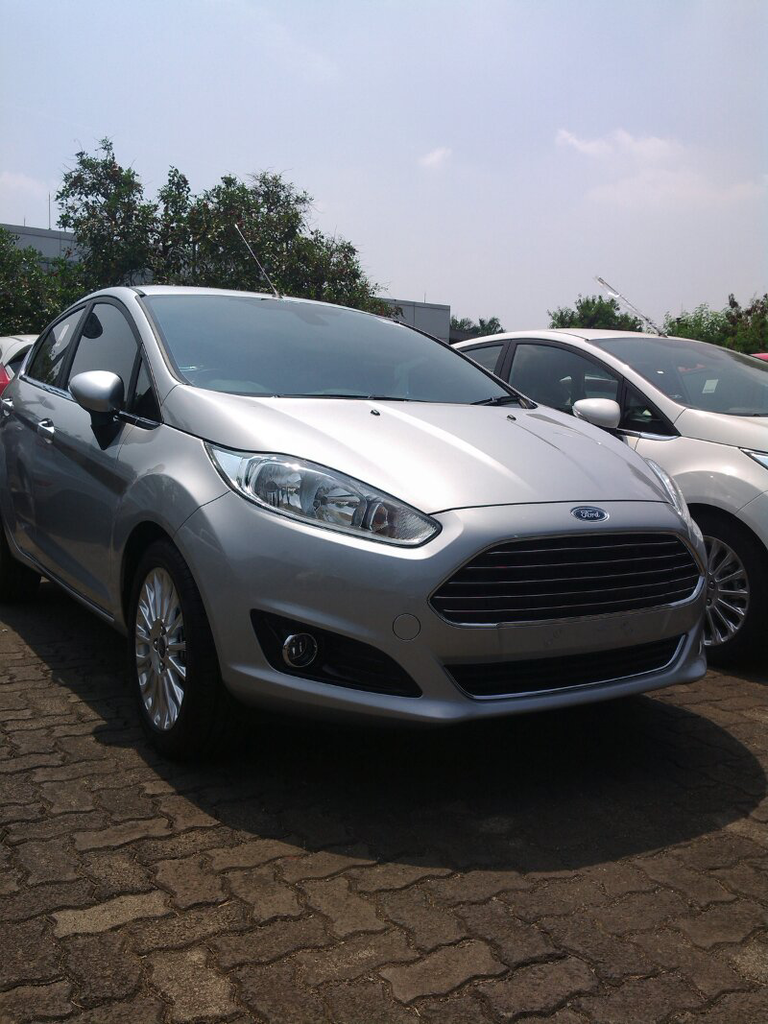 NEW FORD FIESTA 1.5L MCA READY STOCK ( BEST PRICE & BEST DEAL )