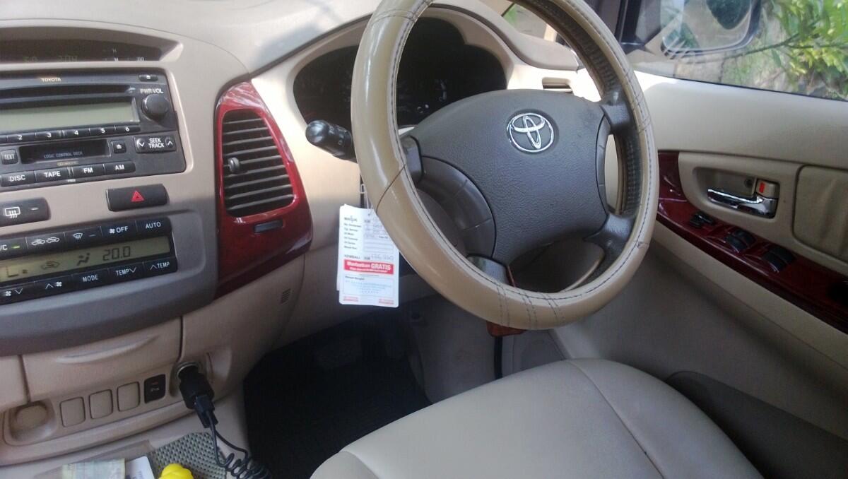Toyota Kijang Innova 2004 Jual Nego Murah