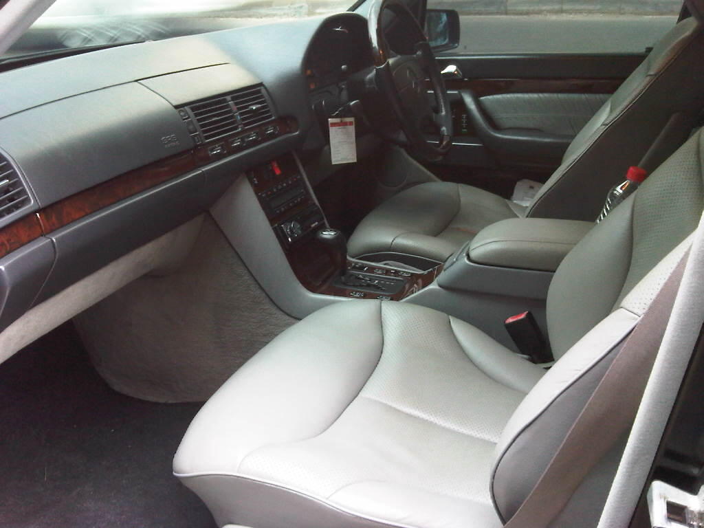MERCEDES BENZ S 320 L AT 1997 HITAM METALIK