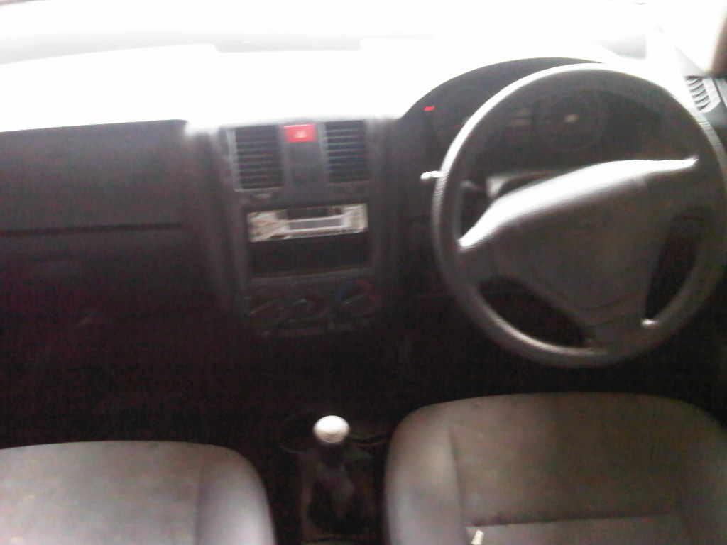 HYUNDAI GETZ 1.3 MT 2004 HITAM METALIK