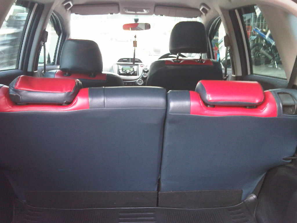 HONDA ALL NEW JAZZ S AT 2009 SILVER METALIK