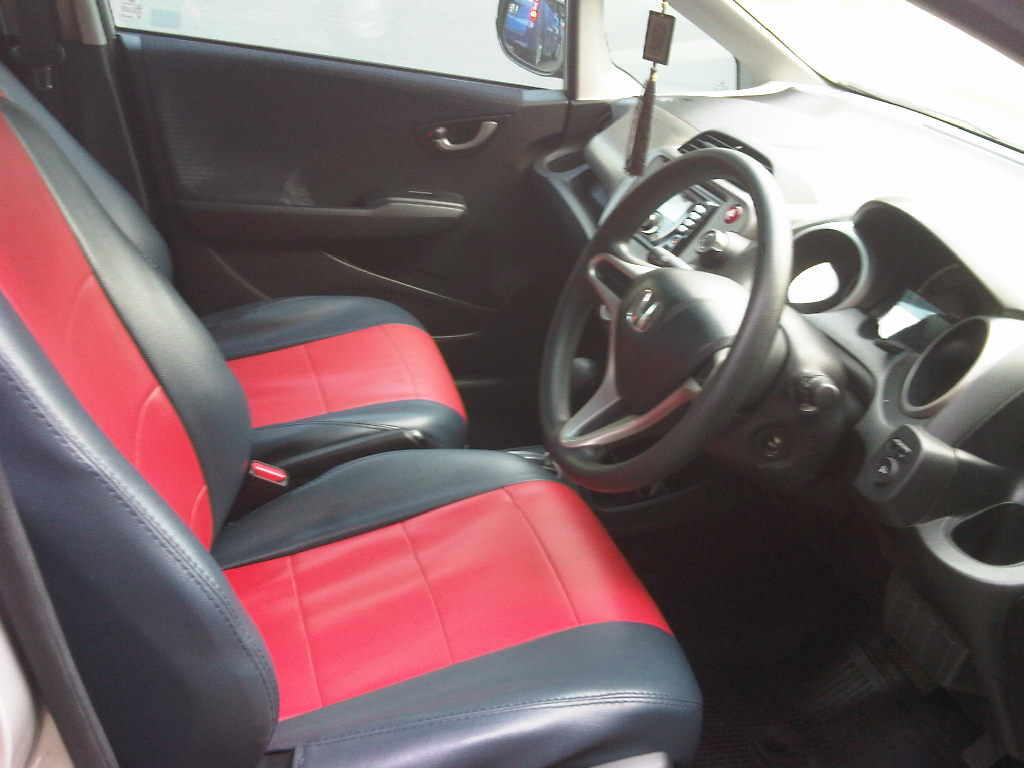 HONDA ALL NEW JAZZ S AT 2009 SILVER METALIK
